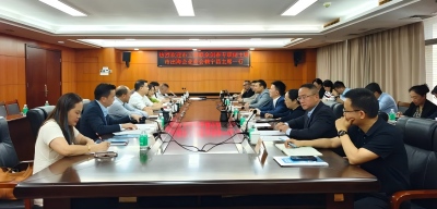 我会随市工商联赴市委外办开展工作交流